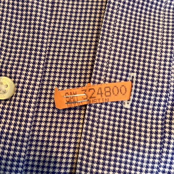 Vineyard Vines Button Up Dress Shirt - Picture 6 of 6